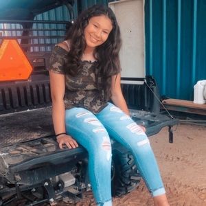 Meet your Posher, Marissa